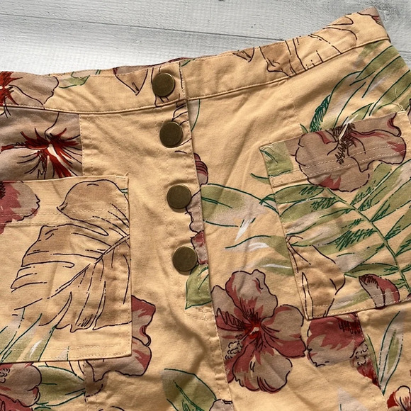 Urban Outfitters Tropical Print Shorts S - Picture 3 of 5